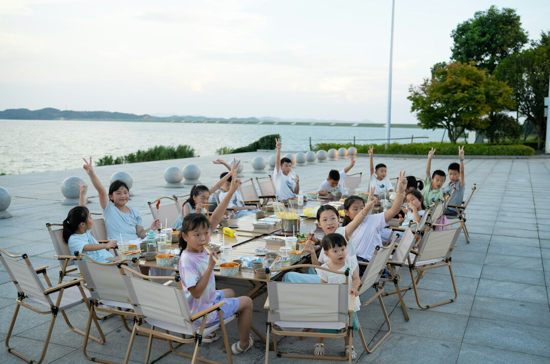 family picnic by lake